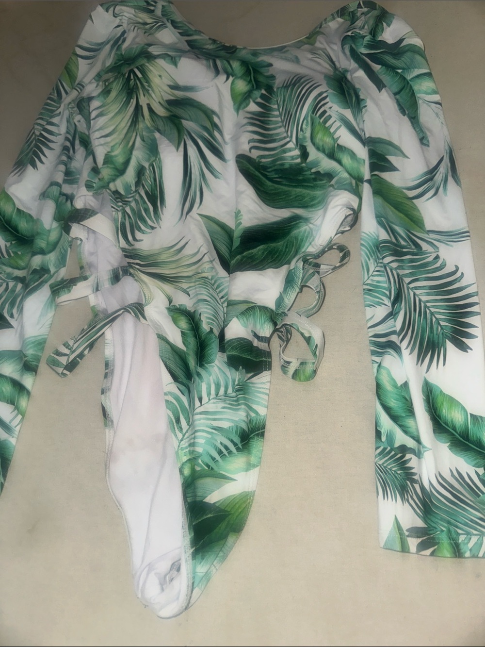 Womens Size L Fashion Nova Green Palm-Print Long-Sleeve Jumpsuit